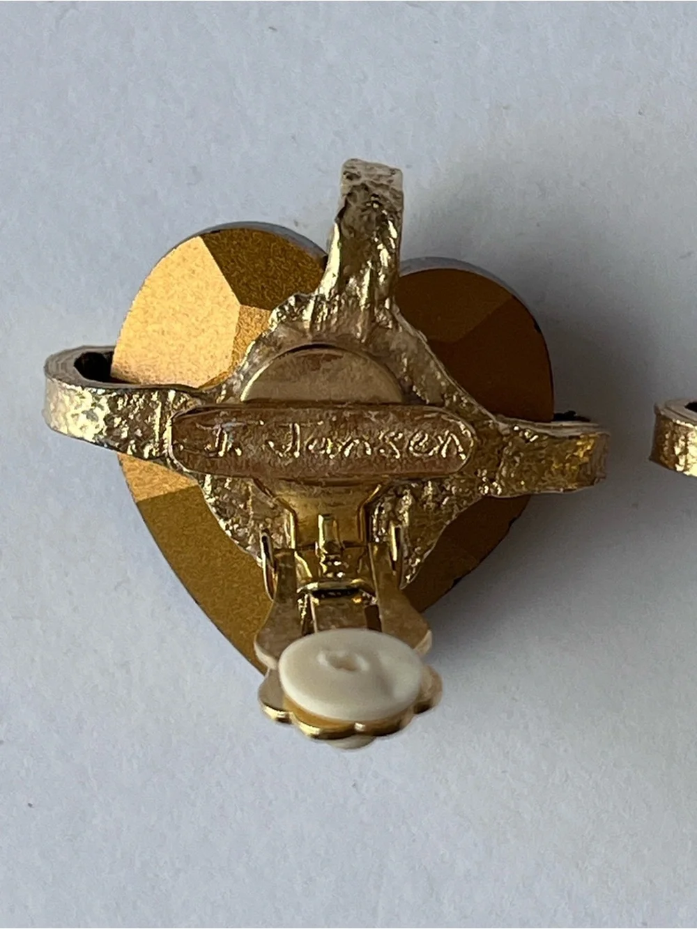 Vintage J. Jansen Black Gold Heart Clip On Earrings Estate Sale 80’s